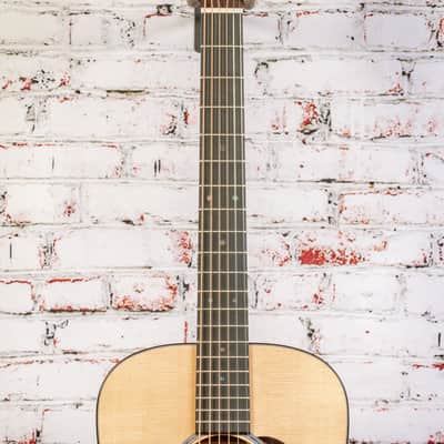 Martin D Jr-E Acoustic-electric Guitar - Natural image 3