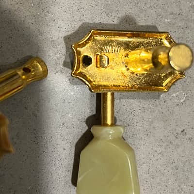 Gotoh Vintage Keystone-Style 3+3 Tuning Machines Gold image 4