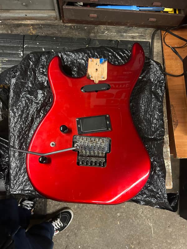 Kramer  Focus 6000 1985 - BODY AND PARTS ONLY Cherry red image 1