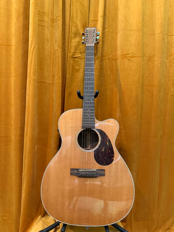Martin JC-16RE Aura