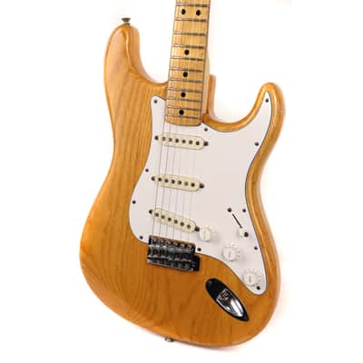 1975 Fender Stratocaster Natural image 5
