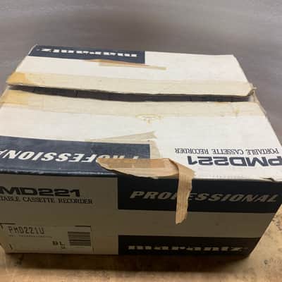 MARANTZ PMD221 PORTABLE MONO CASSETTE RECORDER- MAKE OFFER! image 20