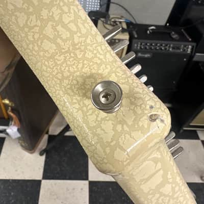 Jerry Jones Electric Sitar m - White Crackle image 17