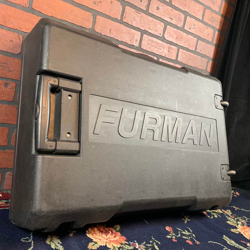 Furman SPB-8C Powered Pedal Board w/Rolling Hard Case image 1