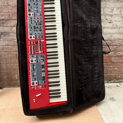 Nord Stage 2 HA76 76-Key Hammer Action Stage Keyboard w/ Gig Bag, Music Rest, Sustain Pedal & Power Cable image 23