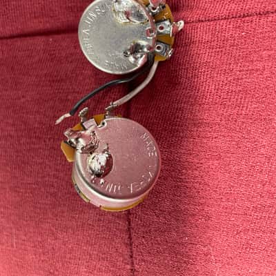 Fender Player Series P Bass Parts Pickguard, 2 Bridges and Pots image 4
