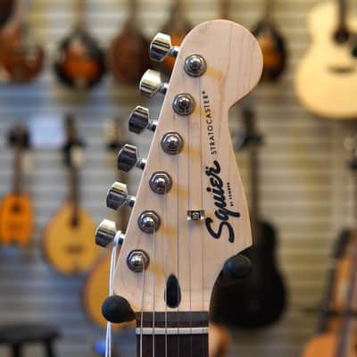 Squier Sonic Stratocaster Electric Guitar Ultraviolet image 7