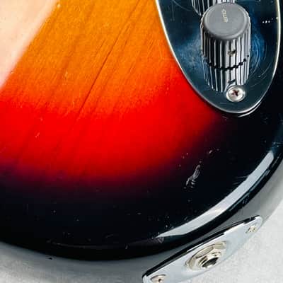 Fender Custom Shop Custom Classic Jazz Bass 2010s - 3-Tone Sunburst image 10