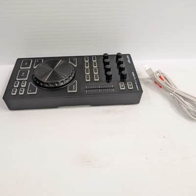 Behringer CMD PL-1 Deck-Based DJ Controller 2010s - Standard image 3