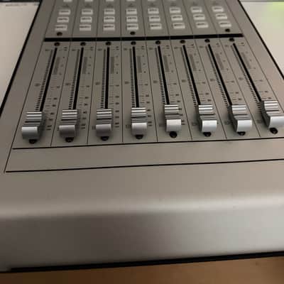 Mackie MCU Pro XT DAW Control Surface Extender 2008 - Present - Gray image 2