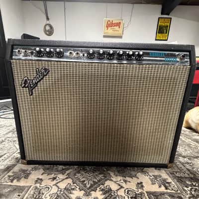 Fender Vibrolux Reverb 2-Channel 35-Watt 2x10" Guitar Combo 1978 - Silverface image 12