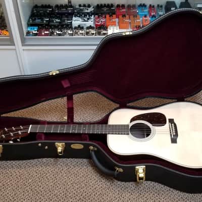 used Martin Custom Shop D-28 Authentic 1937 Custom Expert CE-01 Owned by JD Simo, Excellent Condition with OHSC & Paperwork! image 3