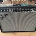 Fender ’65 Deluxe Reverb Reissue 22-watt 1x12 tube combo amp