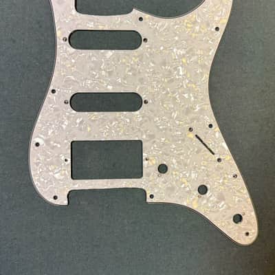 White Pearl Strat Pickguard HSS Mint image 1