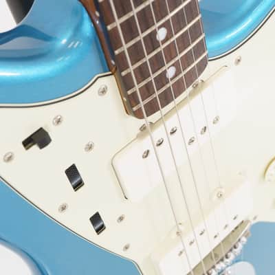 Fender 2021 MIJ Traditional 60s Jazzmaster - Lake Placid Blue with Roasted Maple Neck with Case image 7