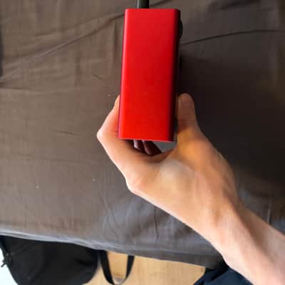 Focusrite Scarlett 2i2 4th Gen USB Audio Interface 2023 - Present - Red image 2