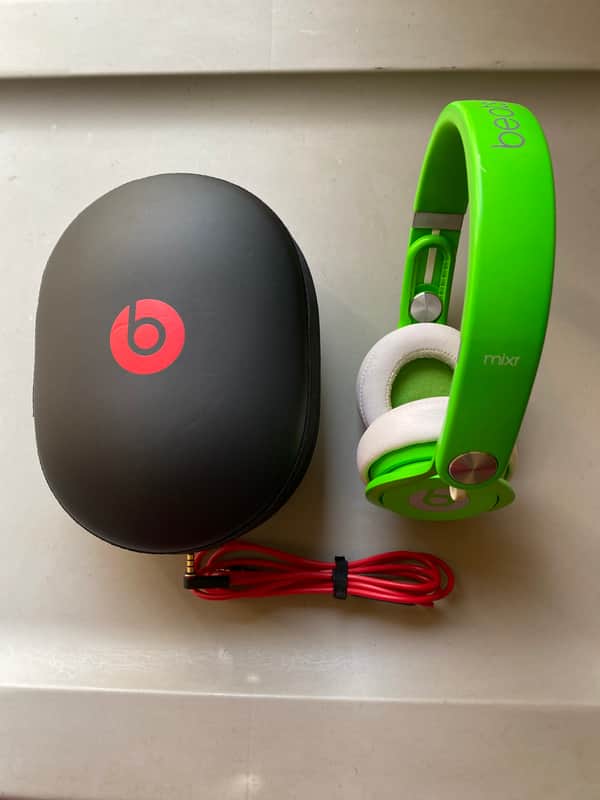 Beats by Dre Mixr Wired Headphones image 1