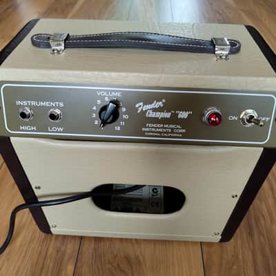 Fender Champion 600 - upgraded Jensen speaker image 2