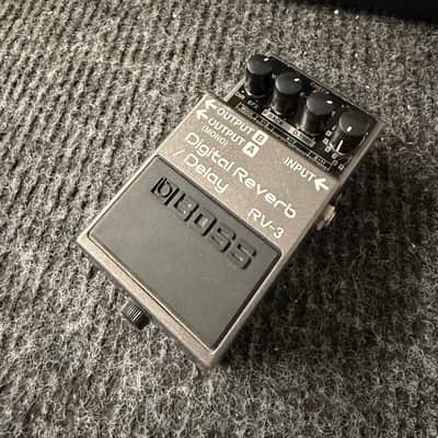 Boss RV-3 Digital Reverb/Delay (Pink or Dark Gray Label) 1994 - 2002 - Grey