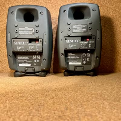 Genelec 8030A 5" Powered Nearfield Studio Monitor (Pair) 2005 - 2013 - Gray image 9