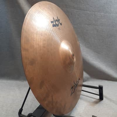 Zildjian 18" ZBT Crash Cymbal image 3