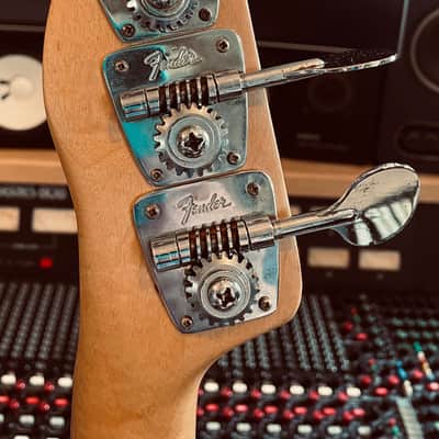 Fender Telecaster Bass 1968 Blonde old refin image 7
