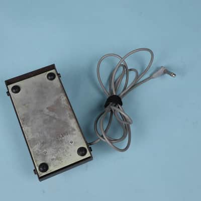 Vintage 1960s Maestro FZ-1A Fuzz Tone by Gibson Fuzz Guitar Effect Pedal image 11