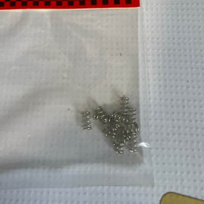 Lot of Fender Stratocaster Pickup Mounting Screws/Springs & Covers image 5