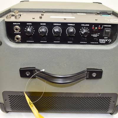 Peavey MAX 100 100-Watt 1x10" Bass Combo Amp image 2