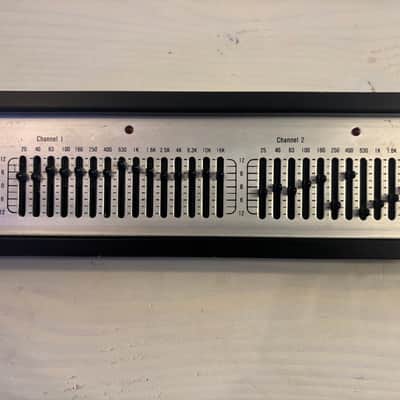 ROSS 15 Band 2 Channel Graphic EQ, Rack Mount Type Vintage image 2