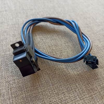 Akai S3000XL Sampler Power Switch