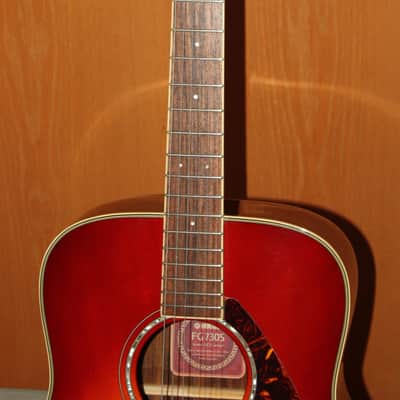 Yamaha FG730S Dreadnought Solid Sitka Top / Rosewood Acoustic Guitar 2008 Cherry Burst image 8