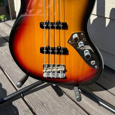 Fender Jaco Pastorius Artist Series Signature Fretless Jazz Bass 2000 - 2016 - 3-Color Sunburst image 1