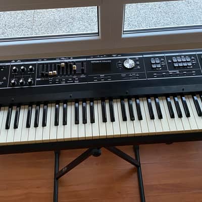 Roland VR-730 73-Key V-Combo Organ 2000s - Black