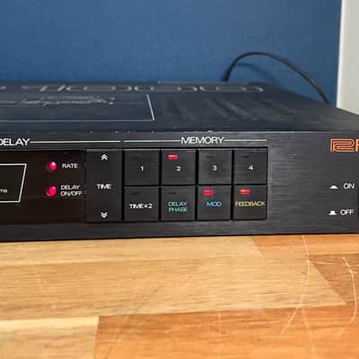 Roland SDE-1000 Digital Delay - Black image 3