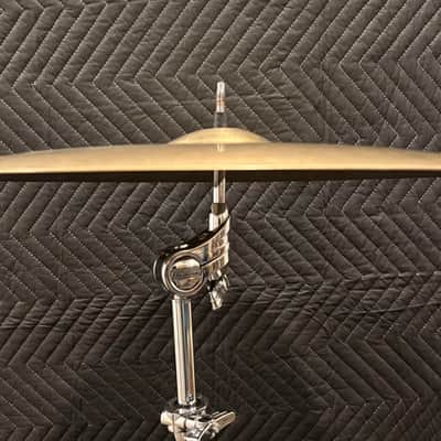 Vintage Avedis Zildjian Transition Stamp 17" Crash - 1140 grams 1946-53 image 6