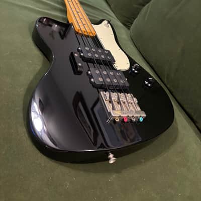 Fender Pawn Shop Series Reverse Jaguar Bass - Black image 7