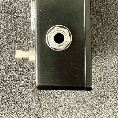 Acorn Amplifiers TMA-1 Fuzz Pedal - Black image 6
