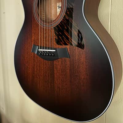 Taylor 324ce Grand Auditorium Mahogany Shaded Edgeburst ES2 2025 - Mahogany Shaded Edgeburst image 3