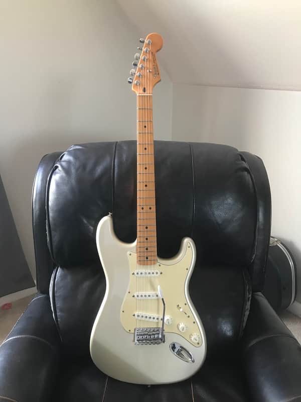 Fender Stratocaster 60th Anniversary  2006 - Blizzard Pearl with Upgrades image 1