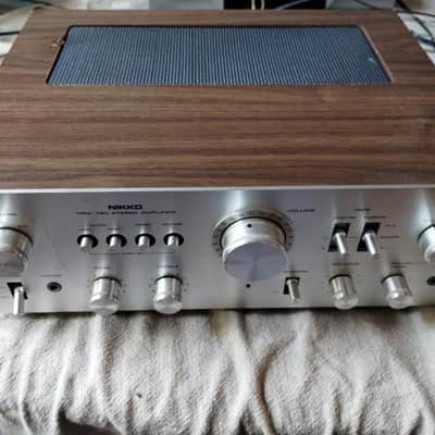 Nikko TRM750 integrated amplifier in very good condition - 1970'S image 2