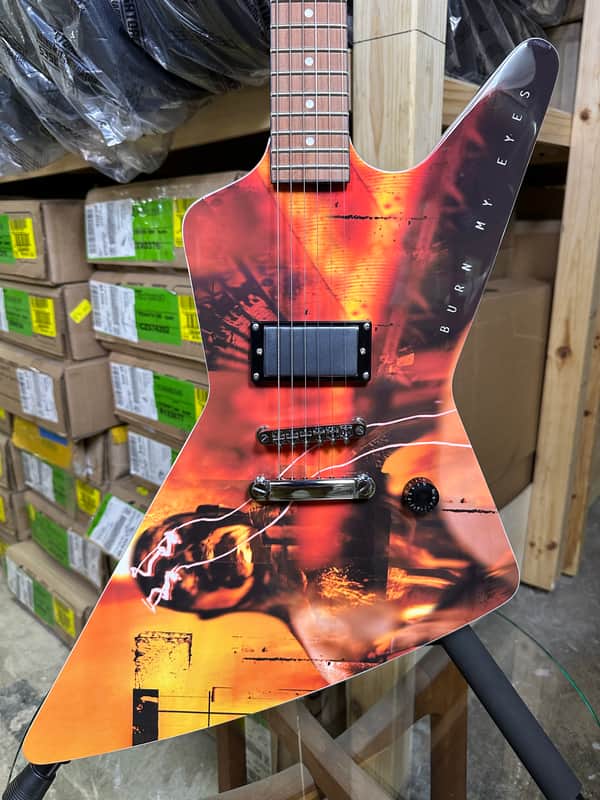 Vary Rare) Dean Limited Edition ZX Rob Flynn Baritone - 