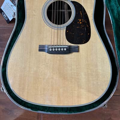 Martin D-35 Spruce/Rosewood Dreadnaught /5lbs. 0.1oz With Hardshell Case #2853049 image 2