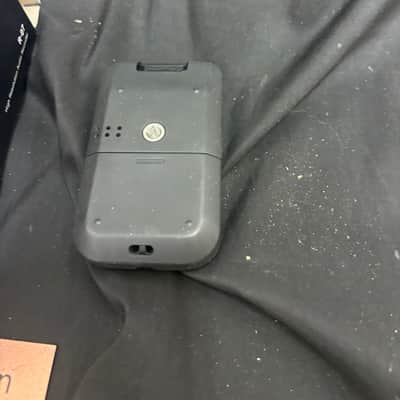 Roland R-07 High Resolution Portable Audio Recorder Bluetooth Recorder with Box image 2