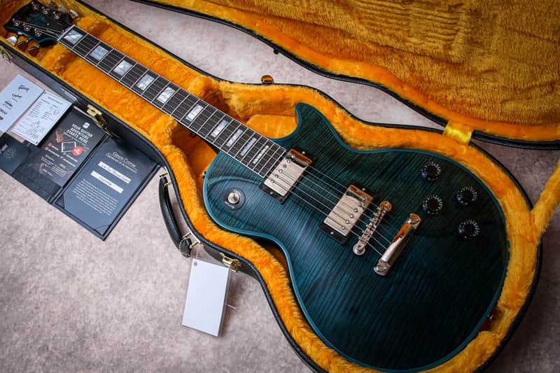 GIBSON USA Custom Shop Special Order Les Paul Axcess Custom Widow "Peacock Blue" (2026)