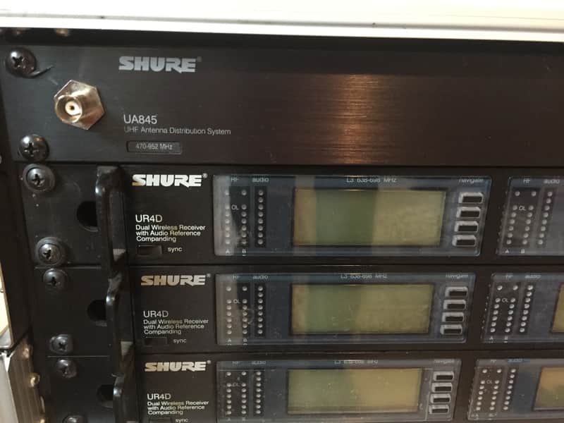 Shure UR4D UHF-R Wireless microphone receiver with B58 handheld transmitter pair image 1