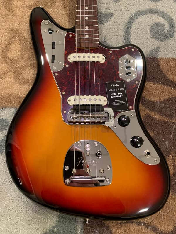 Fender Vintera III Jaguar