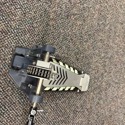 Yamaha Lefty FLYING DRAGON double bass drum pedal image 3