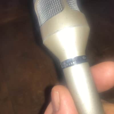 Shure SM53 perhaps the FATTEST Shure around? image 13