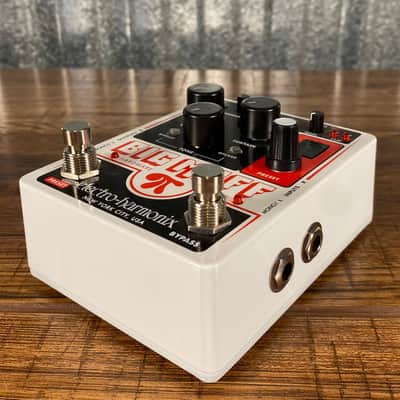 Electro-Harmonix Big Muff Pi Distortion Hardware Plugin Recording Interface Guitar Effect Pedal Demo image 3